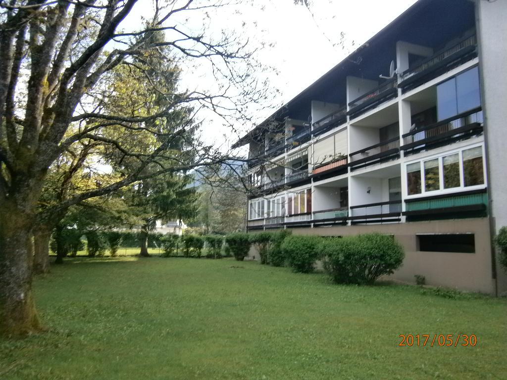 Ferienwohnung "Isidora" Villach Esterno foto